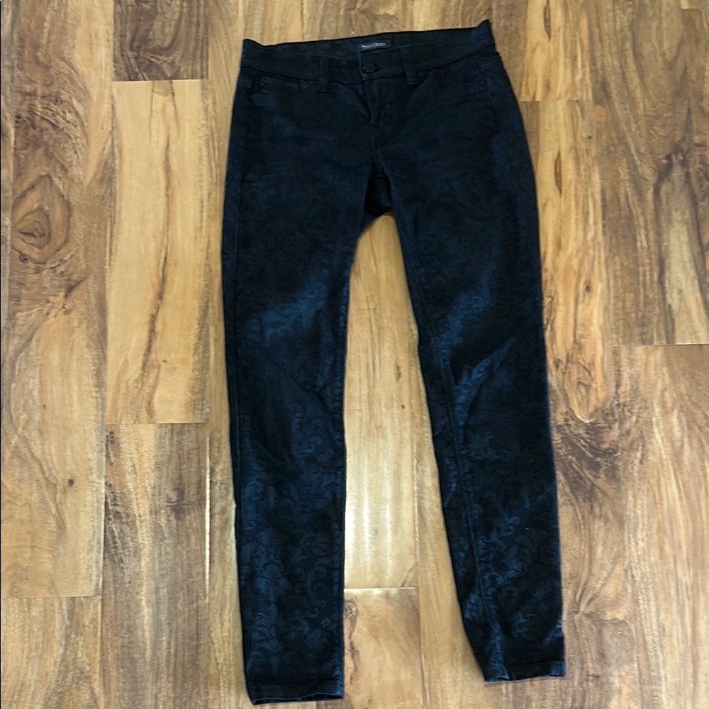 White House Black Market Black Skinny Pants